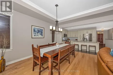 452 Landswood Way Ottawa ON K2S 0A4