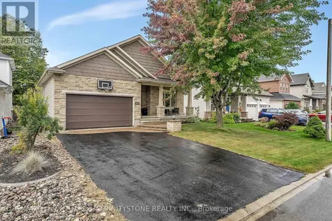 452 Landswood Way Ottawa ON K2S 0A4
