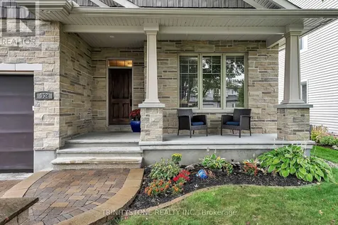 452 Landswood Way Ottawa ON K2S 0A4