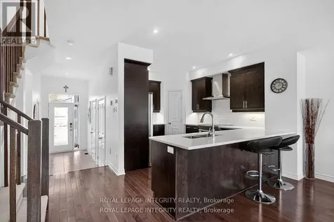 345 Cooks Mill Crescent Ottawa ON K1V 2N3