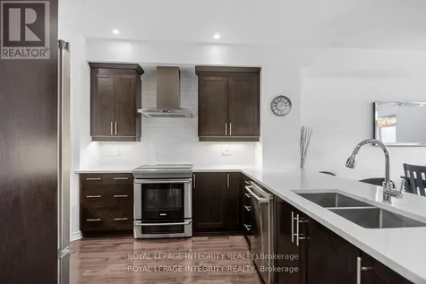 345 Cooks Mill Crescent Ottawa ON K1V 2N3