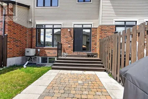 345 Cooks Mill Crescent Ottawa ON K1V 2N3