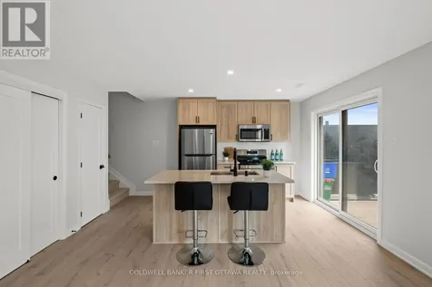 1411 Creekway Private Ottawa ON K2T 0T1