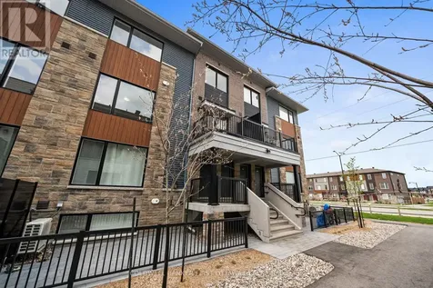 1411 Creekway Private Ottawa ON K2T 0T1