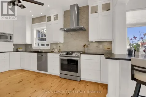 154 Lake Avenue East Carleton Place ON K7C 1J8