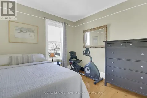 154 Lake Avenue East Carleton Place ON K7C 1J8