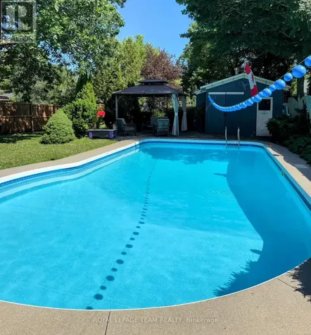 154 Lake Avenue East Carleton Place ON K7C 1J8