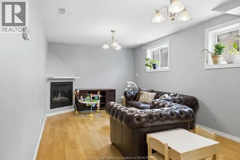 1646 Langlois Avenue Windsor ON N8X 4M5