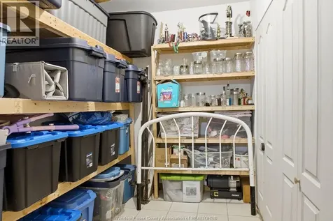 1646 Langlois Avenue Windsor ON N8X 4M5