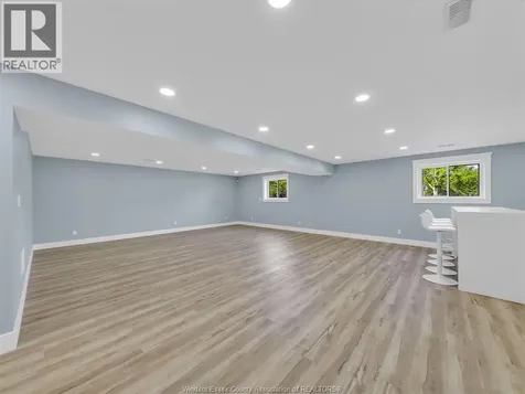 157 Gloucester Drive Essex ON N0R 1G0