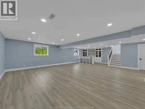 157 Gloucester Drive Essex ON N0R 1G0