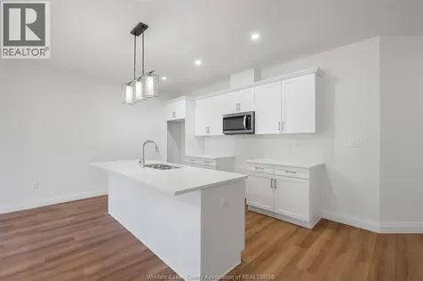 715 Elliot Point Road Amherstburg ON N9V 0H1