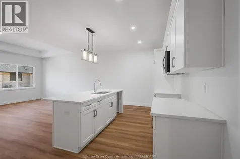 715 Elliot Point Road Amherstburg ON N9V 0H1