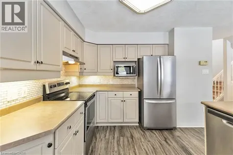 21 Axford Parkway St. Thomas ON N5R 6E6