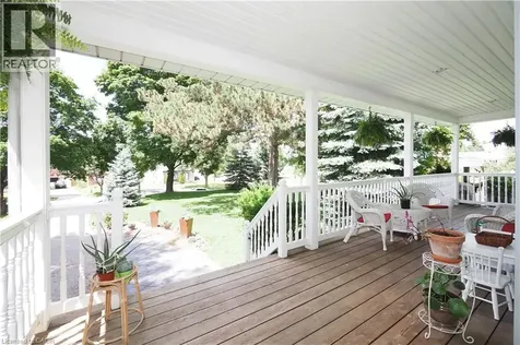 103 Belleview Avenue Kitchener ON N2B 1G6
