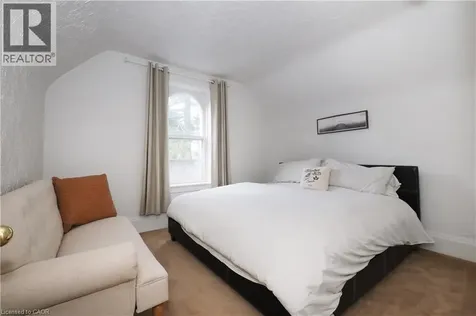 103 Belleview Avenue Kitchener ON N2B 1G6