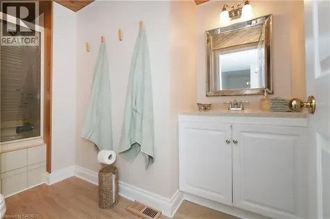 103 Belleview Avenue Kitchener ON N2B 1G6