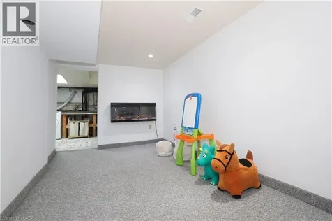 103 Belleview Avenue Kitchener ON N2B 1G6