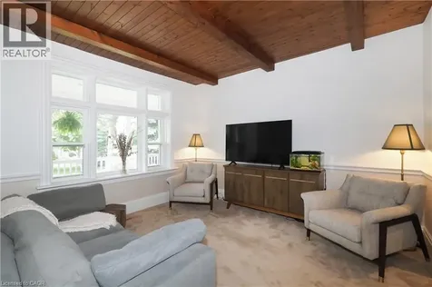 103 Belleview Avenue Kitchener ON N2B 1G6