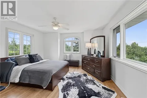 940 Roderick Avenue Sudbury ON P3E 6J5