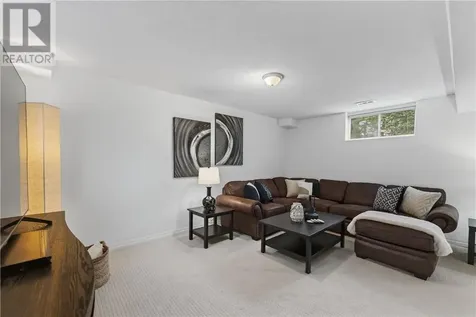 940 Roderick Avenue Sudbury ON P3E 6J5