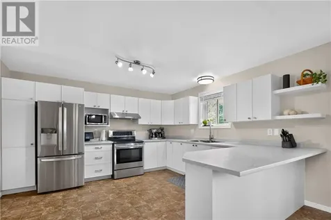 4274 Roy Avenue Hanmer ON P3P 1N3