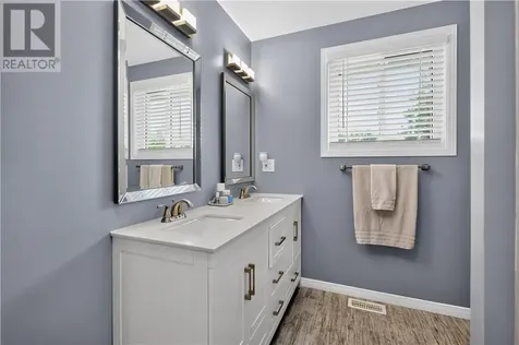4274 Roy Avenue Hanmer ON P3P 1N3