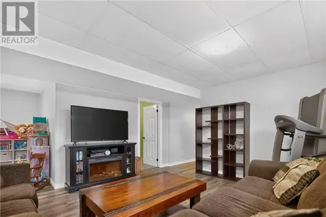 4274 Roy Avenue Hanmer ON P3P 1N3