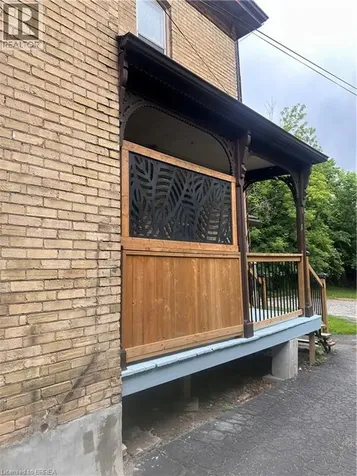 211 Dalhousie Street Brantford ON N3S 3T8