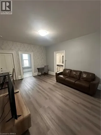 211 Dalhousie Street Brantford ON N3S 3T8