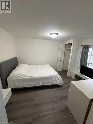 211 Dalhousie Street Brantford ON N3S 3T8