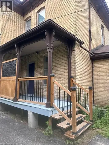 211 Dalhousie Street Brantford ON N3S 3T8