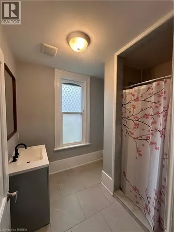 211 Dalhousie Street Brantford ON N3S 3T8