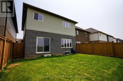56 Rockledge Drive Hamilton (hannon) ON L0R 1P0