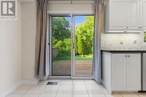 1811 Creek Way Burlington (uptown) ON L7L 6R1