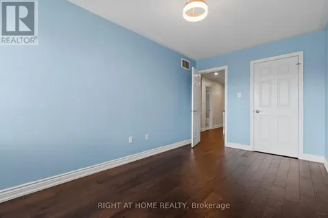 1811 Creek Way Burlington (uptown) ON L7L 6R1
