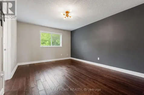1811 Creek Way Burlington (uptown) ON L7L 6R1