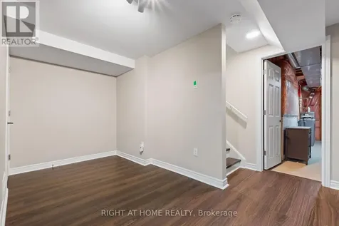 1811 Creek Way Burlington (uptown) ON L7L 6R1