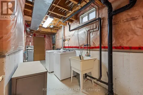 1811 Creek Way Burlington (uptown) ON L7L 6R1