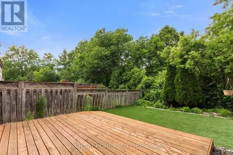 1811 Creek Way Burlington (uptown) ON L7L 6R1