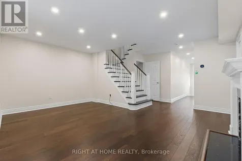 1811 Creek Way Burlington (uptown) ON L7L 6R1