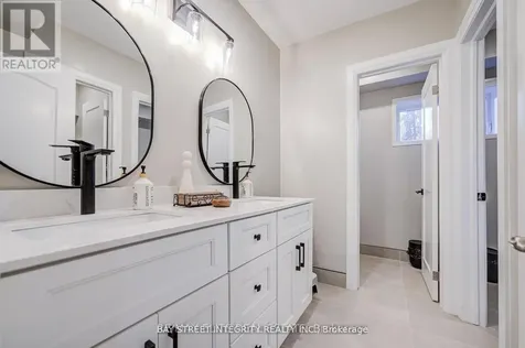 4909 Holborn Road East Gwillimbury ON L0G 1M0