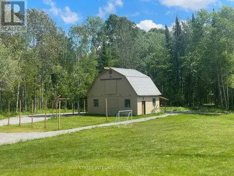 4909 Holborn Road East Gwillimbury ON L0G 1M0