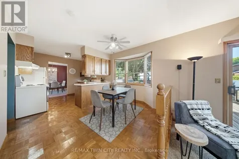 22 Colonial Crescent Brantford ON N3R 7M7