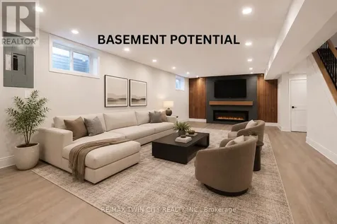 22 Colonial Crescent Brantford ON N3R 7M7