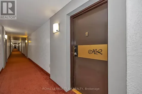 2630 Southvale Crescent Ottawa ON K1B 4S8
