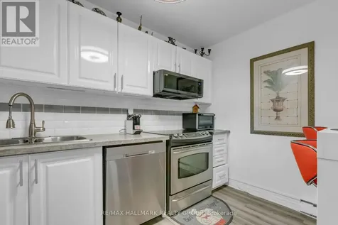 240 Fenerty Court Ottawa ON K2L 3A7