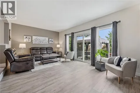 183 Dalecroft Place Waterloo ON N2T 2T1