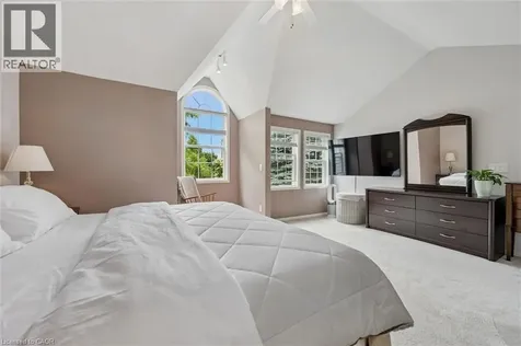 183 Dalecroft Place Waterloo ON N2T 2T1