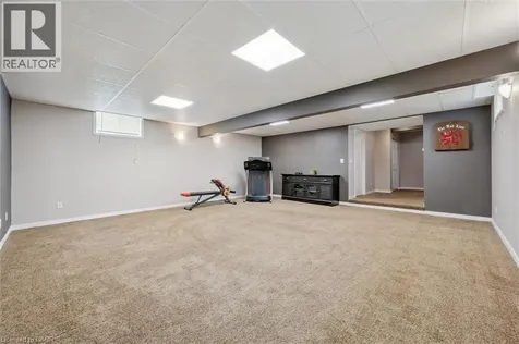 183 Dalecroft Place Waterloo ON N2T 2T1